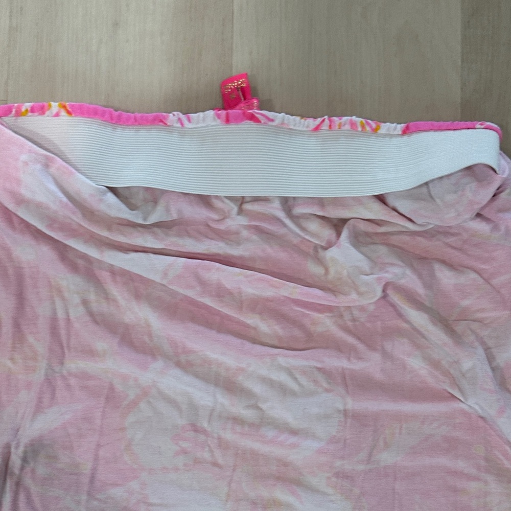 Lilly Pulitzer Sailynn Set in Beachy Blooms, size Medium - Picture 10 of 11